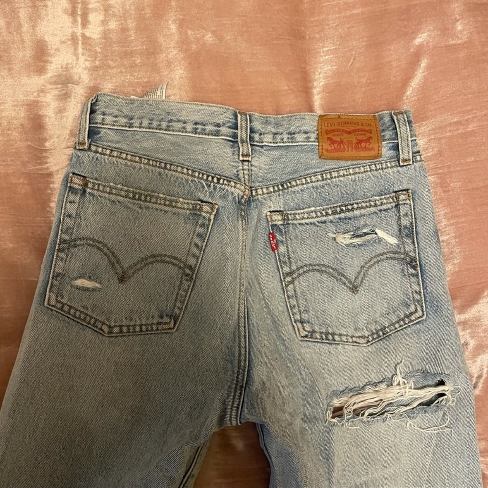 Distressed Levi’s - Picture 3 of 5